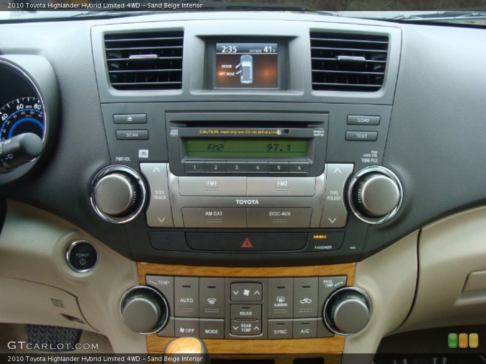 Sand Beige Interior Audio System for the 2010 Toyota Highlander Hybrid Limited 4WD #59556042