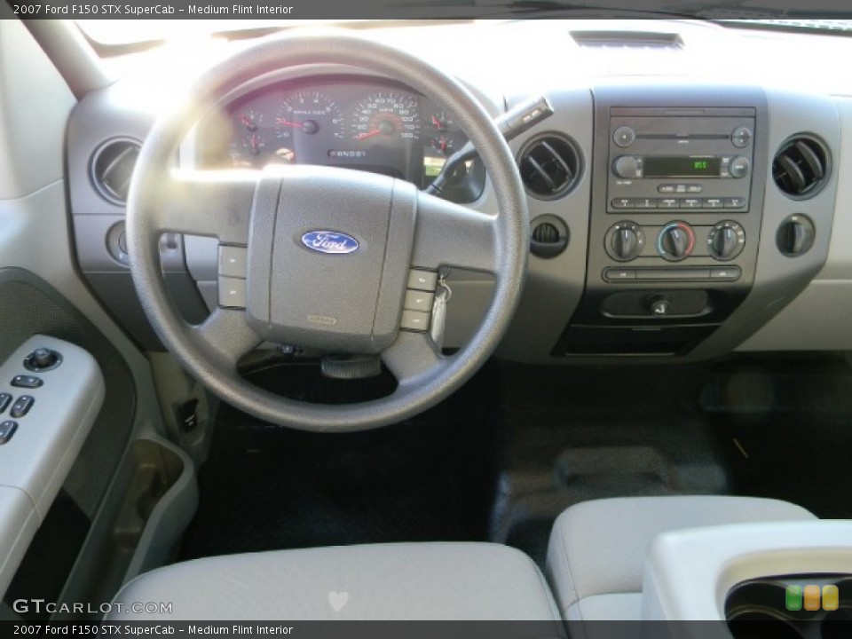 Medium Flint Interior Dashboard for the 2007 Ford F150 STX SuperCab #59565789