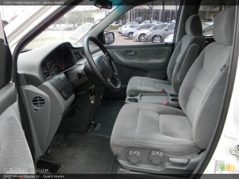Quartz Interior Photo for the 2003 Honda Odyssey LX #59566209