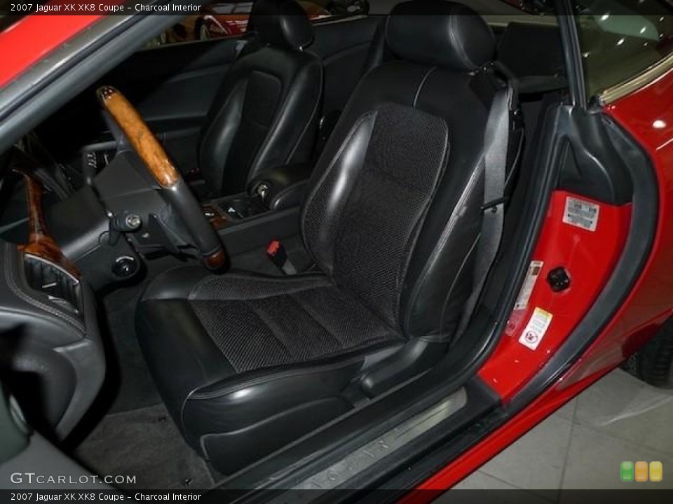 Charcoal Interior Photo for the 2007 Jaguar XK XK8 Coupe #59570559
