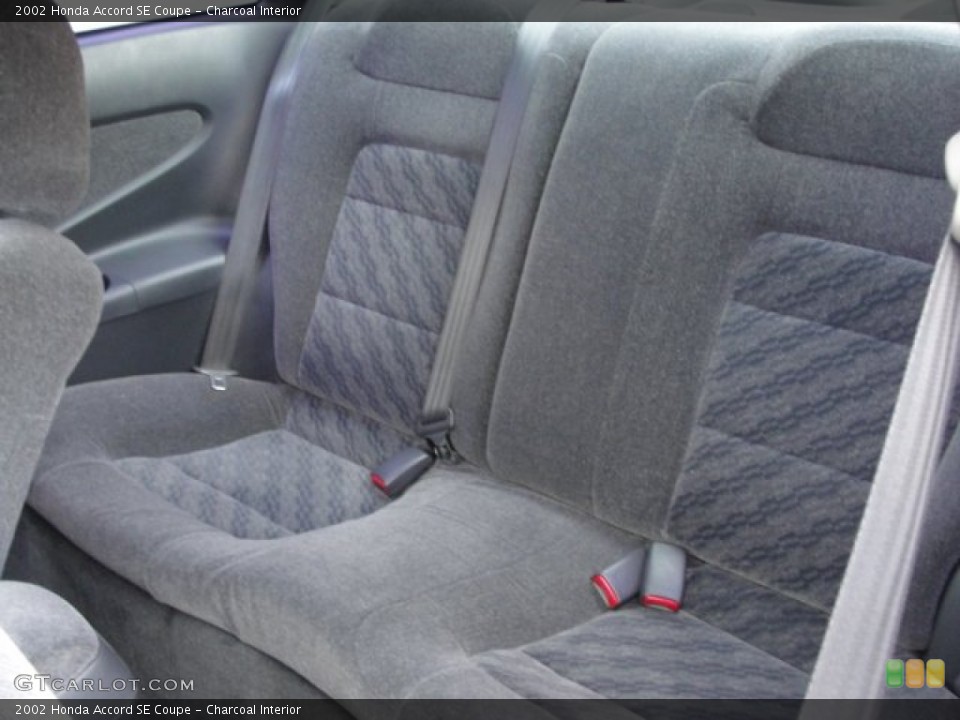 Charcoal Interior Photo for the 2002 Honda Accord SE Coupe #59573715