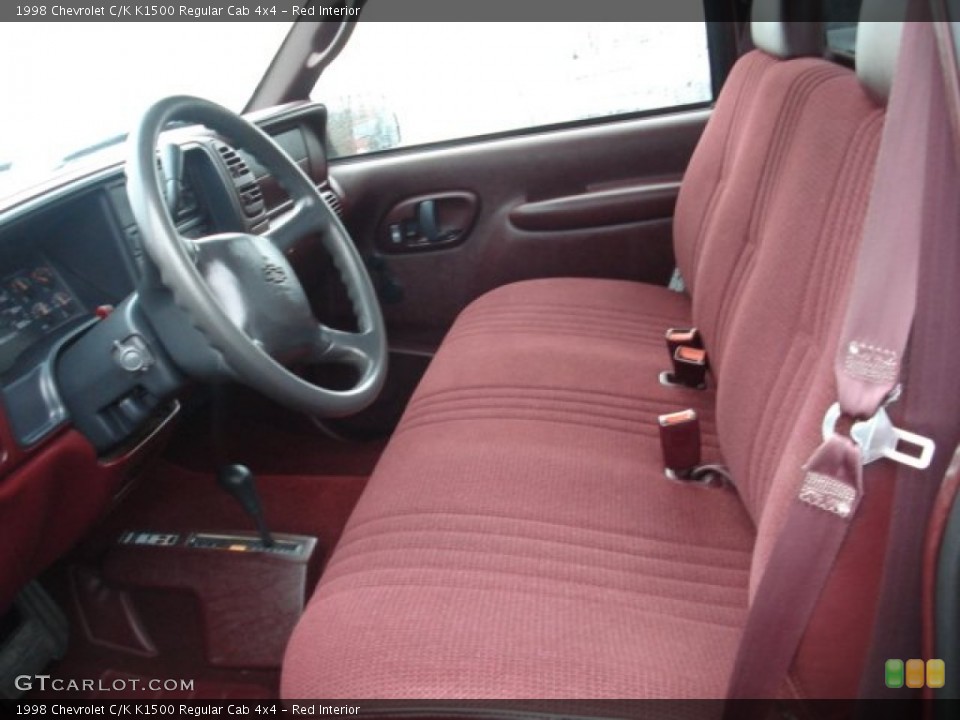 Red Interior Photo for the 1998 Chevrolet C/K K1500 Regular Cab 4x4 #59576205