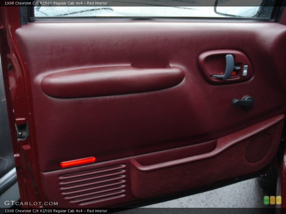 Red Interior Door Panel for the 1998 Chevrolet C/K K1500 Regular Cab 4x4 #59576211