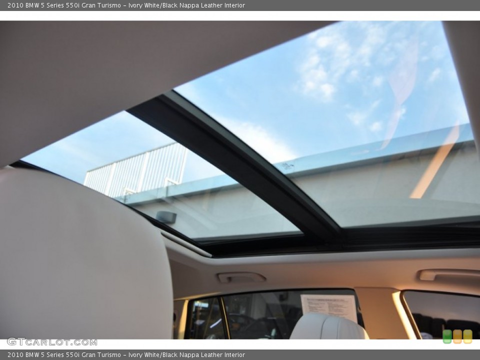 Ivory White/Black Nappa Leather Interior Sunroof for the 2010 BMW 5 Series 550i Gran Turismo #59580525