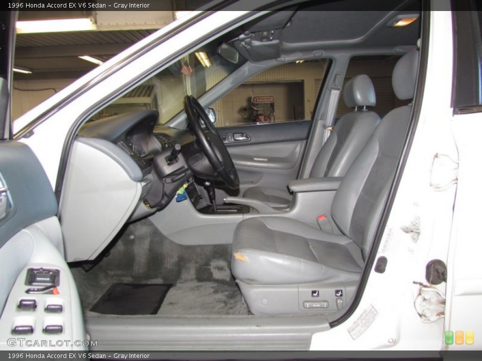 Gray Interior Photo for the 1996 Honda Accord EX V6 Sedan #59581416
