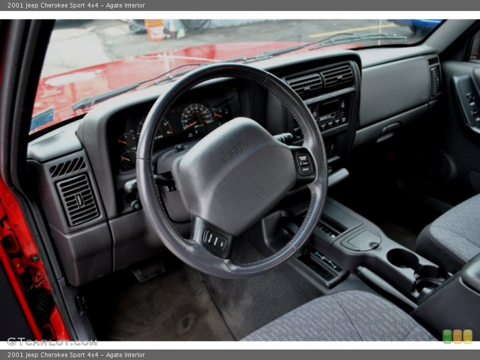 Agate Interior Dashboard for the 2001 Jeep Cherokee Sport 4x4 #59585997