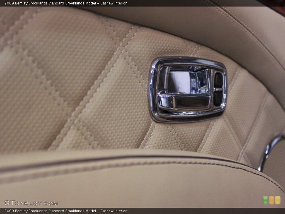 Cashew Interior Photo for the 2009 Bentley Brooklands  #59592144