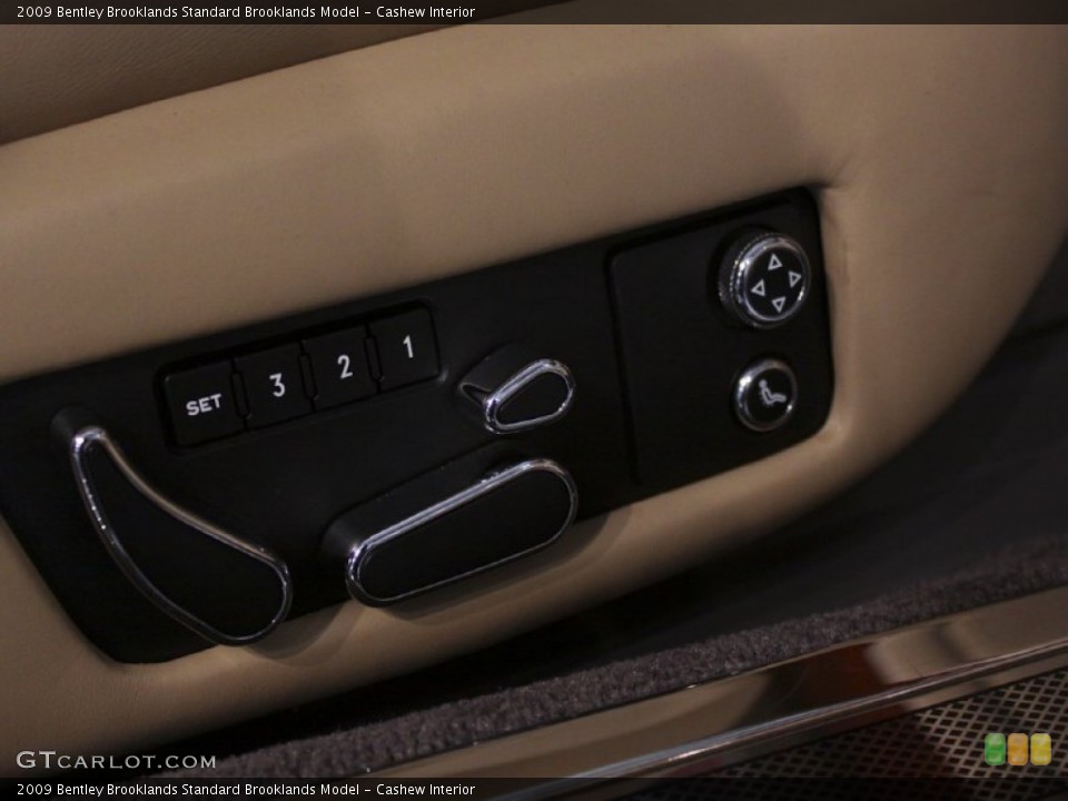 Cashew Interior Controls for the 2009 Bentley Brooklands  #59592341