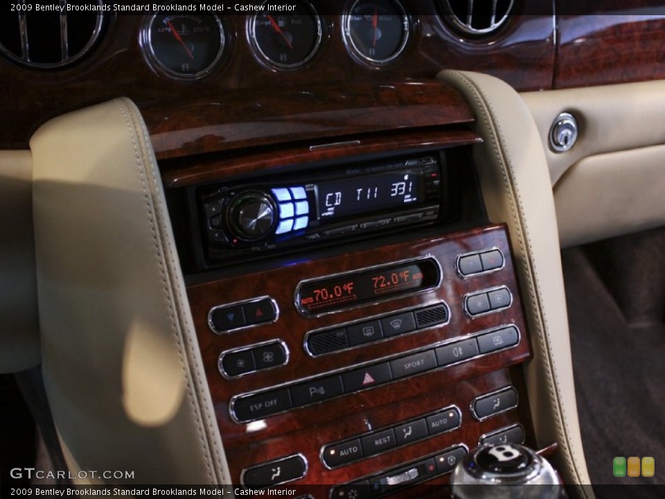 Cashew Interior Controls for the 2009 Bentley Brooklands  #59592408