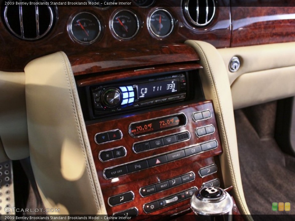 Cashew Interior Controls for the 2009 Bentley Brooklands  #59592416