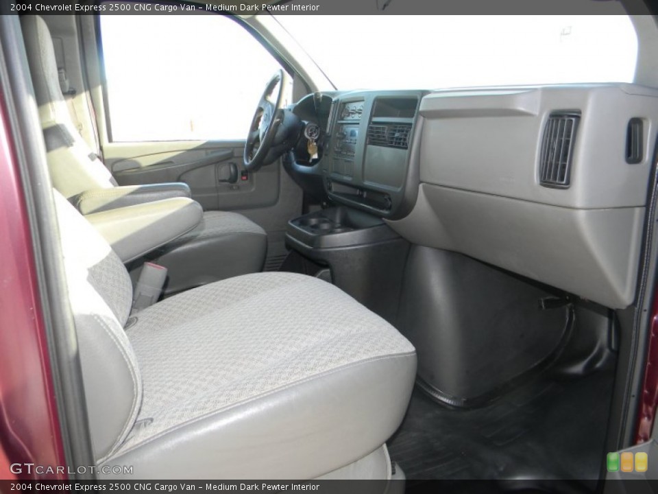 Medium Dark Pewter Interior Photo for the 2004 Chevrolet Express 2500 CNG Cargo Van #59595873