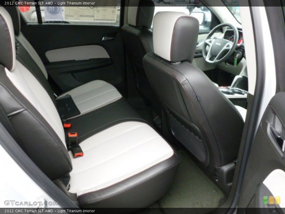 Light Titanium Interior Photo for the 2012 GMC Terrain SLT AWD #59598057