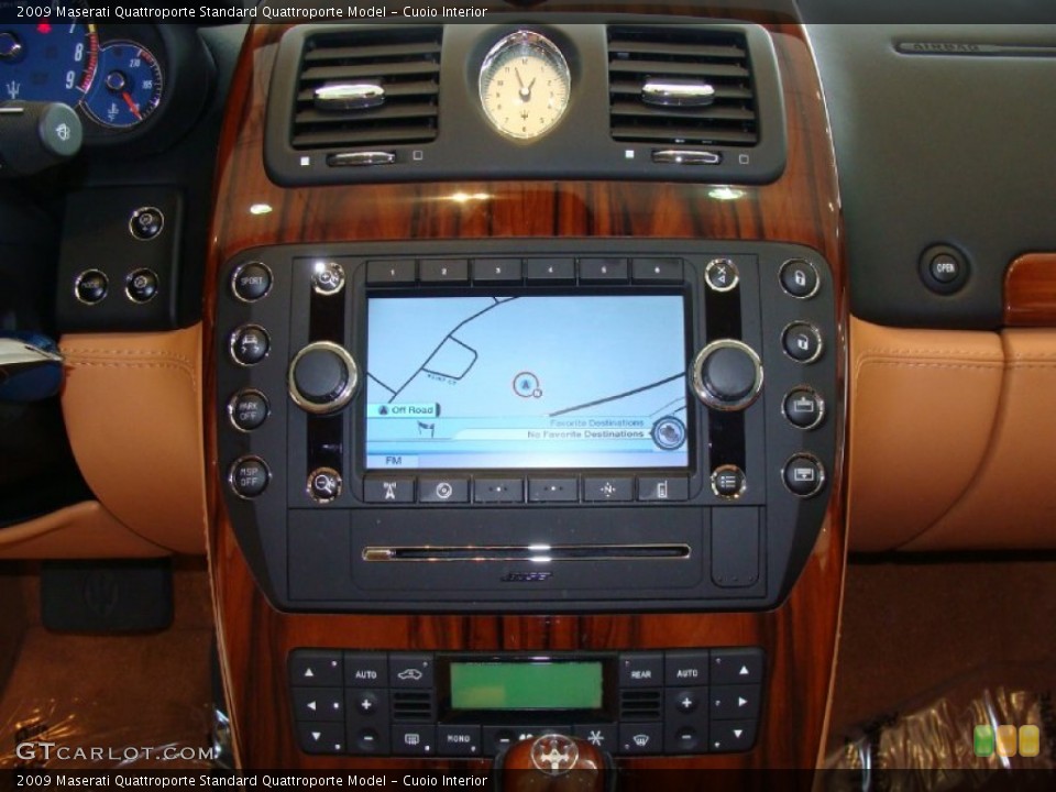 Cuoio Interior Controls for the 2009 Maserati Quattroporte  #59598390