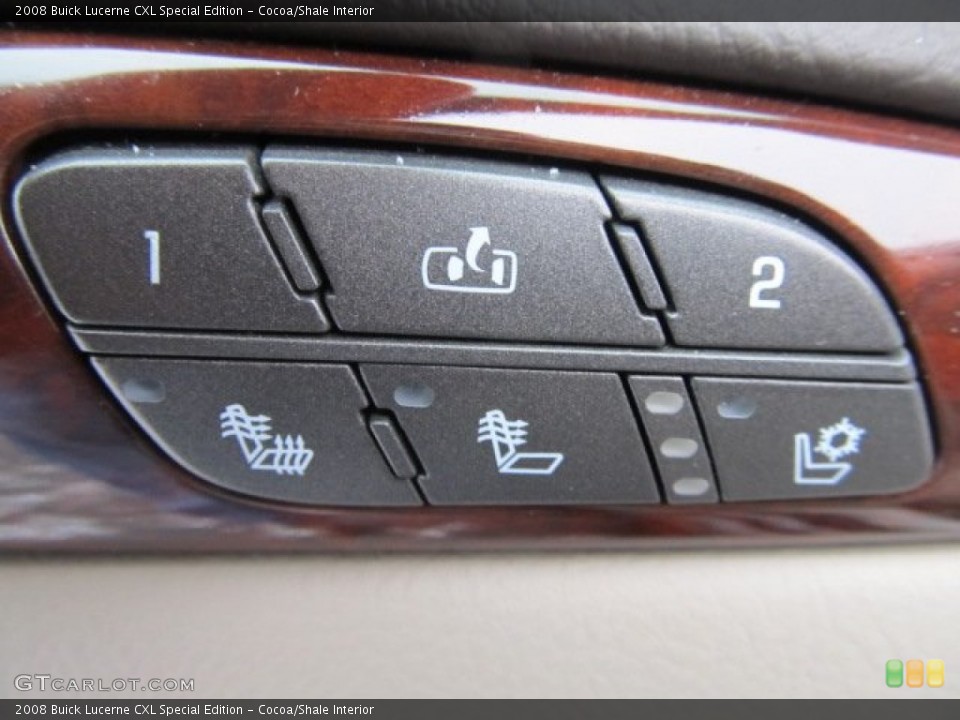 Cocoa/Shale Interior Controls for the 2008 Buick Lucerne CXL Special Edition #59598876