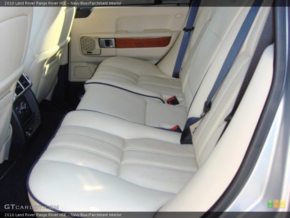 Navy Blue/Parchment Interior Photo for the 2010 Land Rover Range Rover HSE #59600790