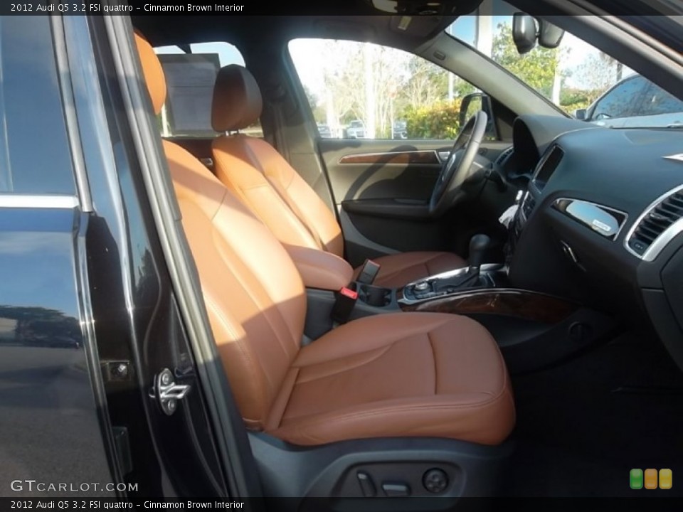 Cinnamon Brown Interior Photo for the 2012 Audi Q5 3.2 FSI quattro #59604816