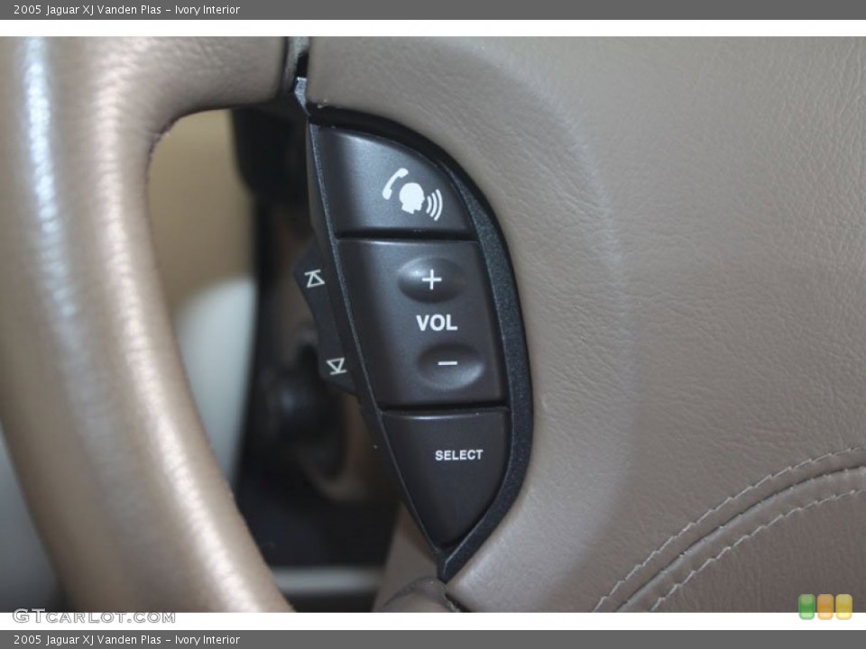 Ivory Interior Controls for the 2005 Jaguar XJ Vanden Plas #59605953