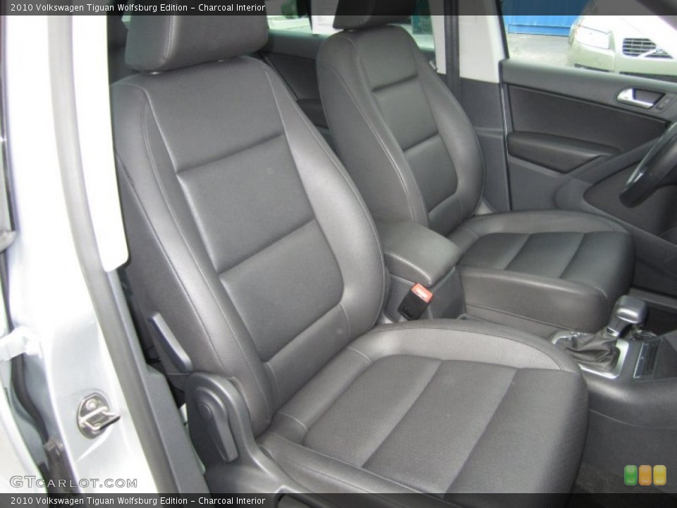 Charcoal Interior Photo for the 2010 Volkswagen Tiguan Wolfsburg Edition #59606637