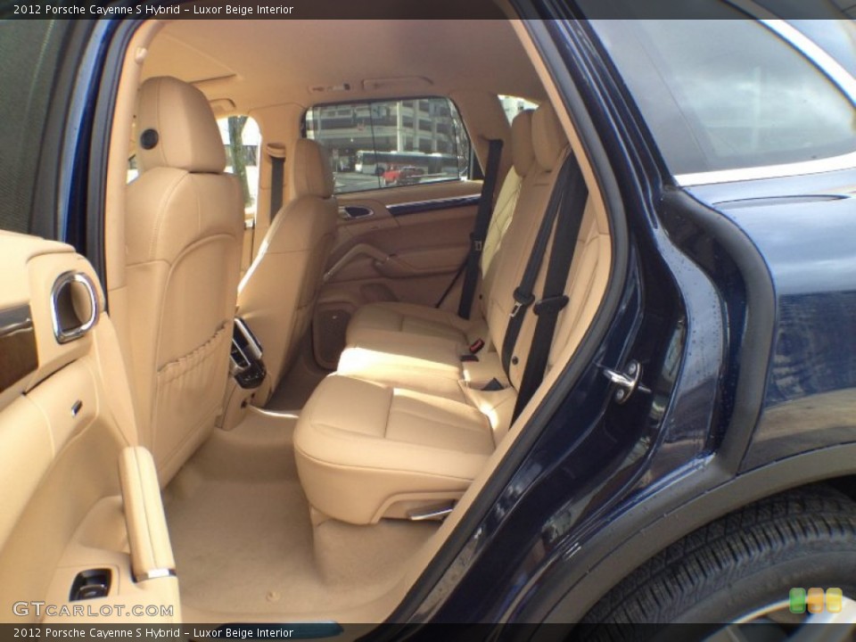 Luxor Beige Interior Photo for the 2012 Porsche Cayenne S Hybrid #59608710