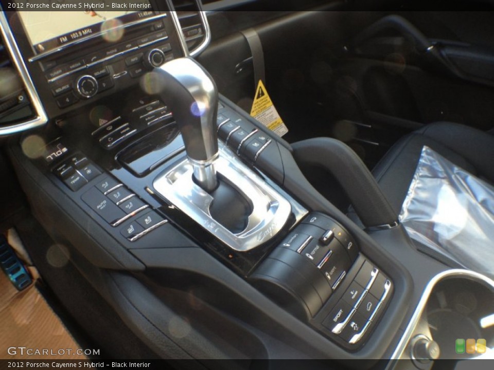 Black Interior Transmission for the 2012 Porsche Cayenne S Hybrid #59608914
