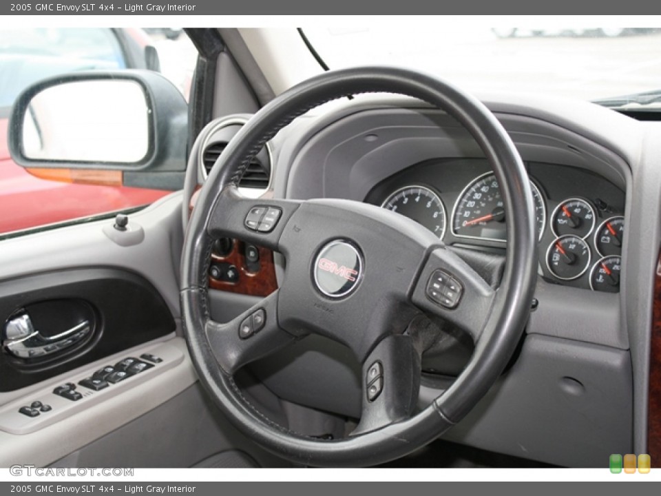Light Gray Interior Steering Wheel for the 2005 GMC Envoy SLT 4x4 #59612100