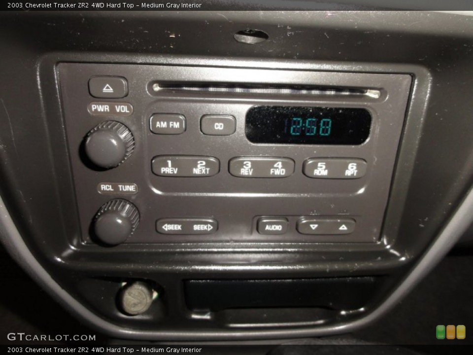 Medium Gray Interior Audio System for the 2003 Chevrolet Tracker ZR2 4WD Hard Top #59615556