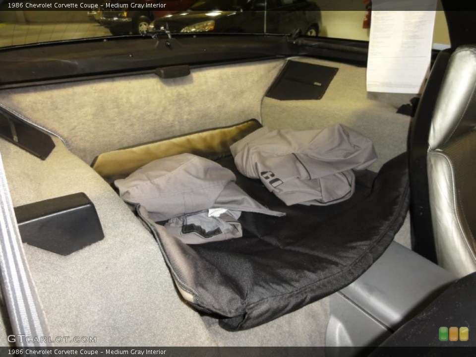 Medium Gray Interior Trunk for the 1986 Chevrolet Corvette Coupe #59616051