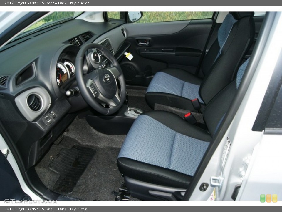 Dark Gray Interior Photo for the 2012 Toyota Yaris SE 5 Door #59616459
