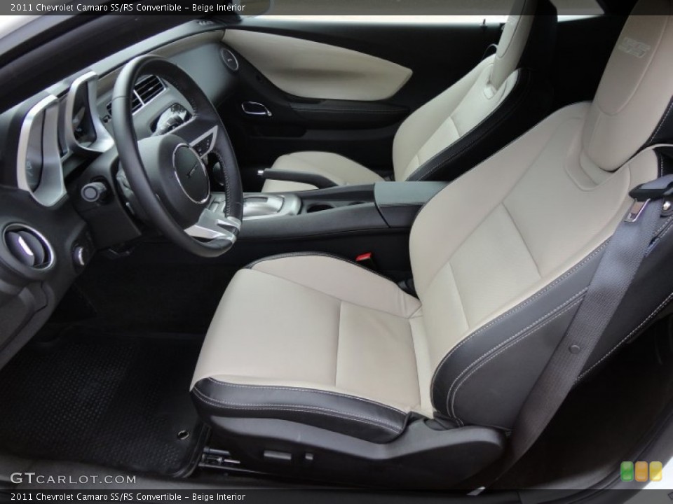 Beige Interior Photo for the 2011 Chevrolet Camaro SS/RS Convertible #59617734