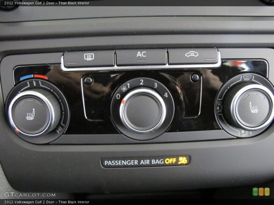 Titan Black Interior Controls for the 2012 Volkswagen Golf 2 Door #59626812