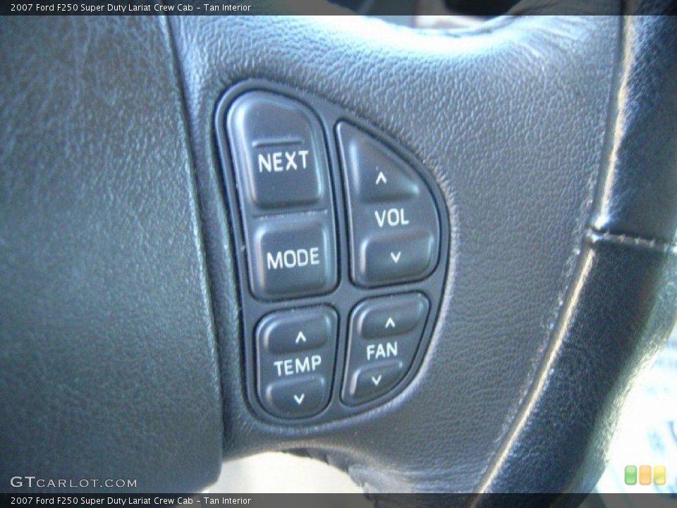 Tan Interior Controls for the 2007 Ford F250 Super Duty Lariat Crew Cab #59633640
