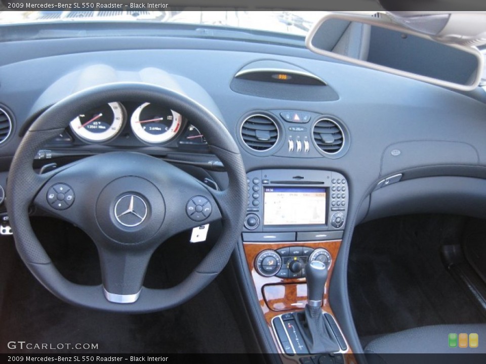 Black Interior Dashboard for the 2009 Mercedes-Benz SL 550 Roadster #59634715