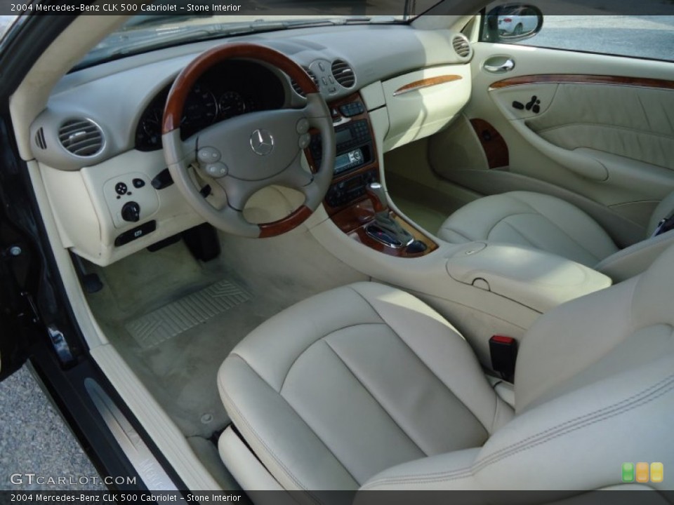 Stone Interior Photo for the 2004 Mercedes-Benz CLK 500 Cabriolet #59646003