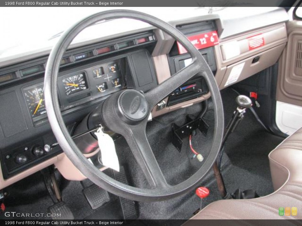 Beige Interior Photo for the 1998 Ford F800 Regular Cab Utility Bucket Truck #59653273