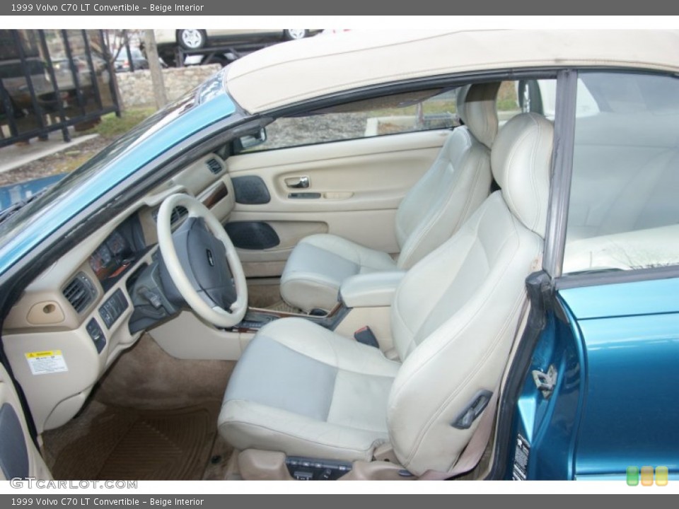 Beige Interior Photo for the 1999 Volvo C70 LT Convertible #59654450