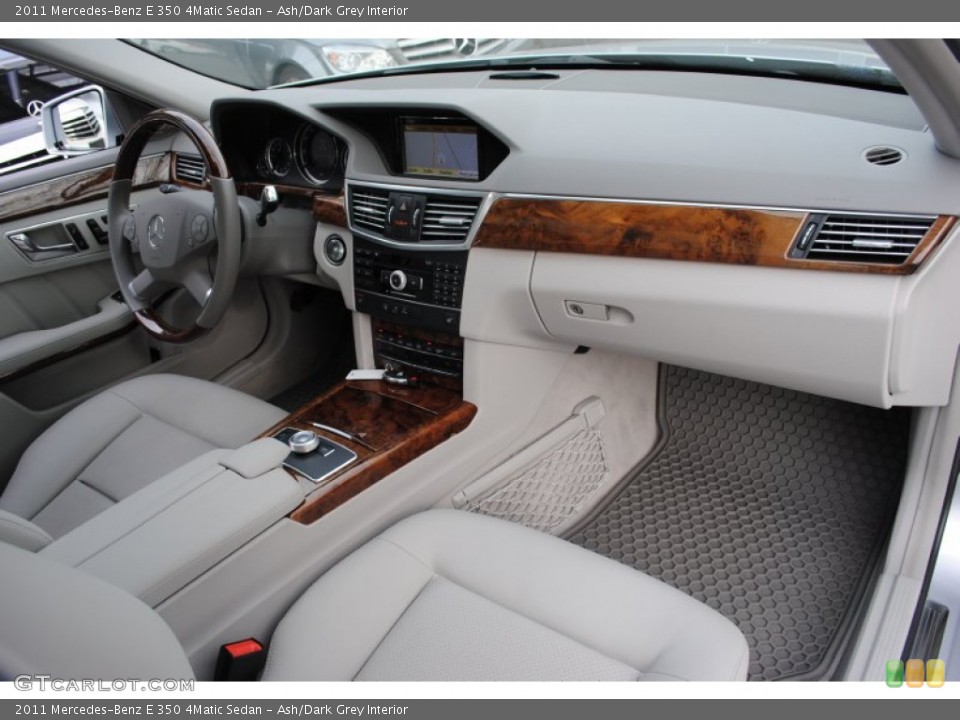 Ash/Dark Grey Interior Photo for the 2011 Mercedes-Benz E 350 4Matic Sedan #59661839