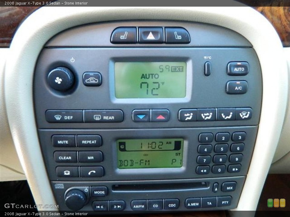 Stone Interior Controls for the 2008 Jaguar X-Type 3.0 Sedan #59665707