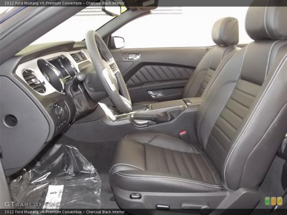 Charcoal Black Interior Photo for the 2012 Ford Mustang V6 Premium Convertible #59668653