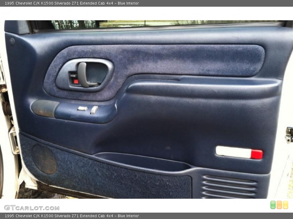 Blue Interior Door Panel for the 1995 Chevrolet C/K K1500 Silverado Z71 Extended Cab 4x4 #59671792