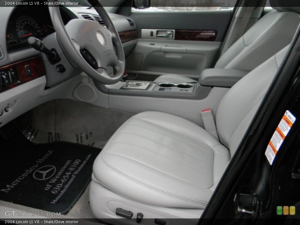 Shale/Dove Interior Photo for the 2004 Lincoln LS V8 #59673028