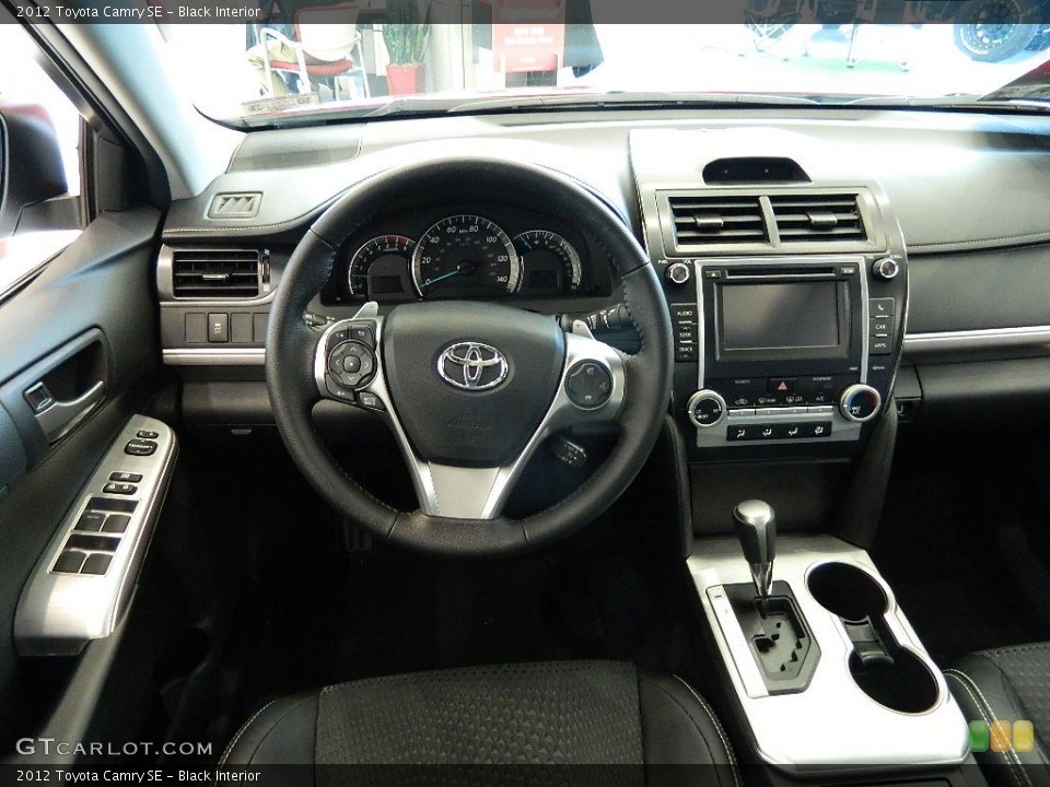 Black Interior Photo for the 2012 Toyota Camry SE #59675473