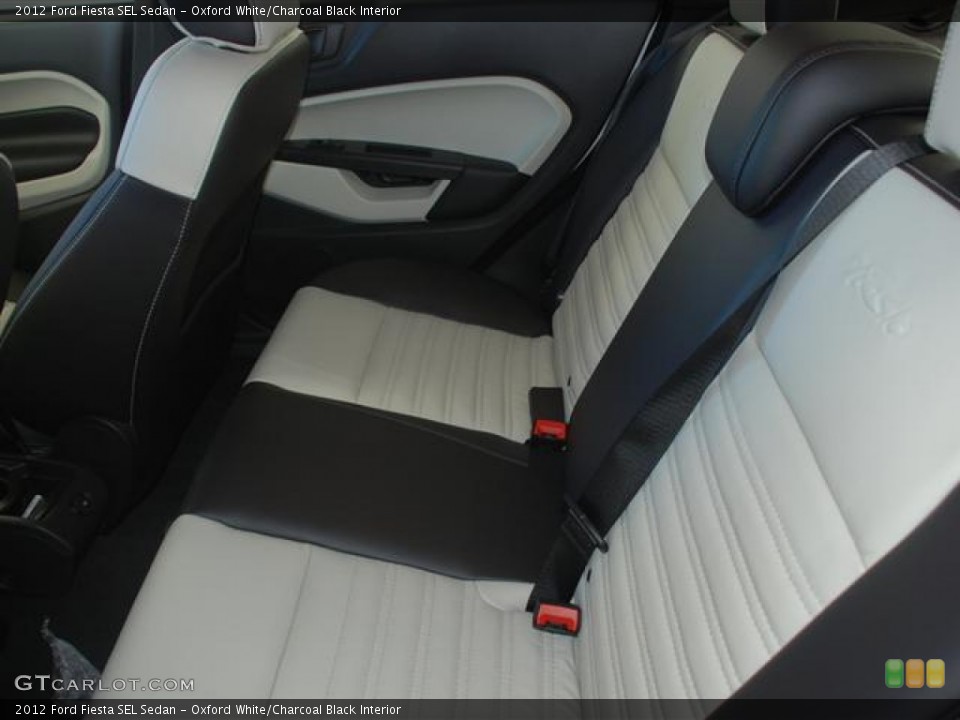 Oxford White/Charcoal Black Interior Photo for the 2012 Ford Fiesta SEL Sedan #59685296