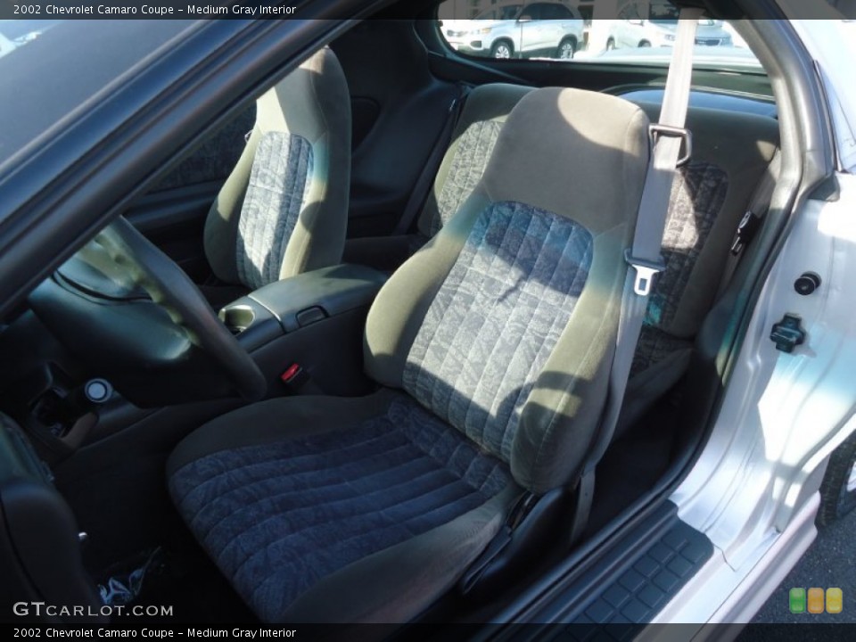 Medium Gray Interior Photo for the 2002 Chevrolet Camaro Coupe #59691506