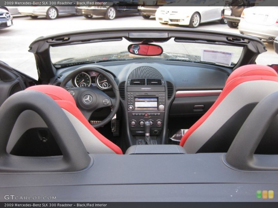Black/Red Interior Photo for the 2009 Mercedes-Benz SLK 300 Roadster #59694833