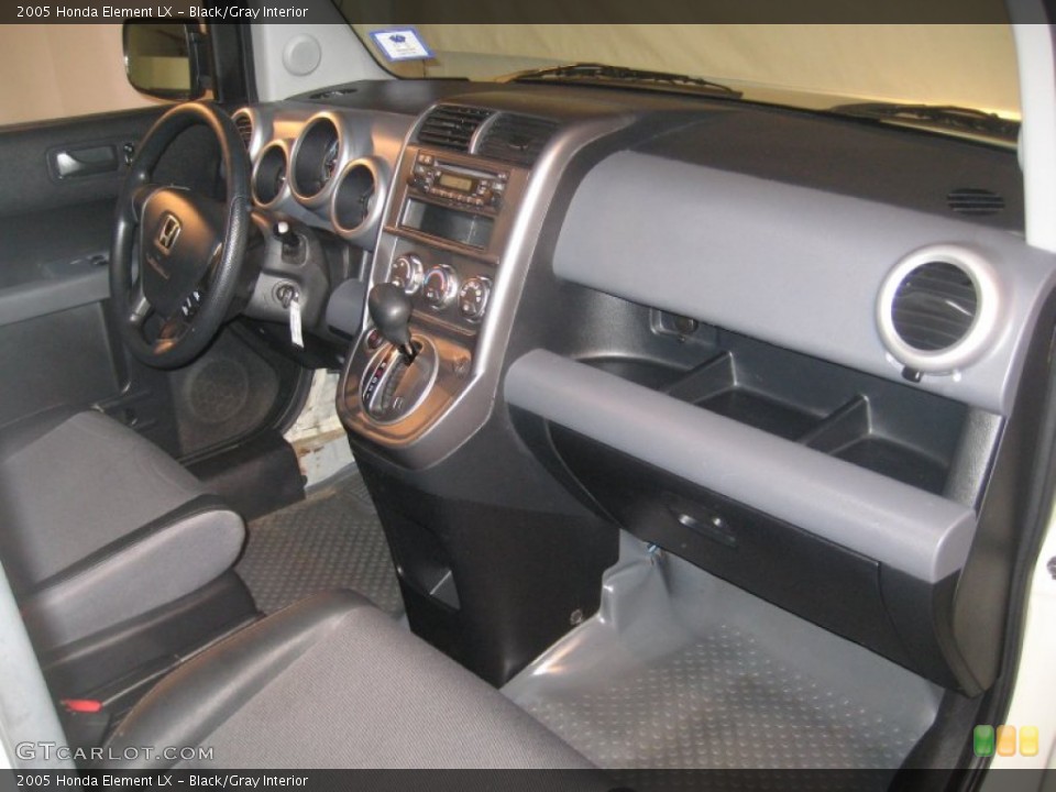 Black/Gray Interior Dashboard for the 2005 Honda Element LX #59698166