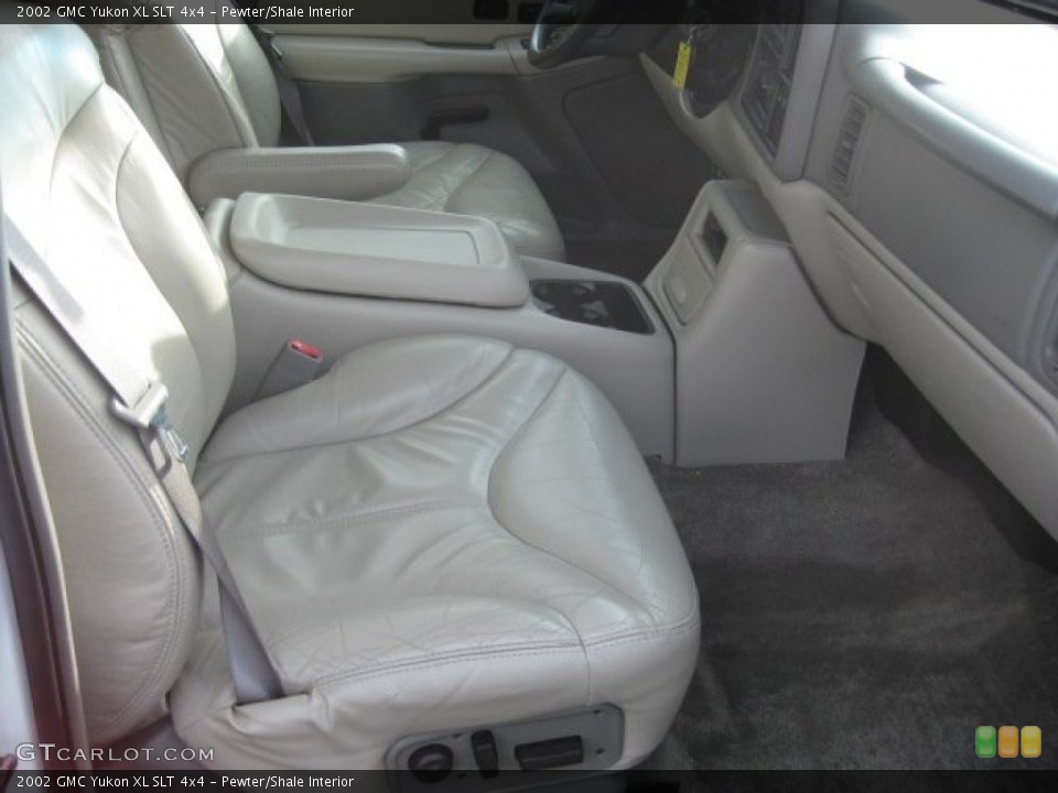 Pewter/Shale Interior Photo for the 2002 GMC Yukon XL SLT 4x4 #59698346