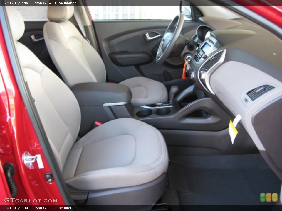 Taupe Interior Photo for the 2012 Hyundai Tucson GL #59701952