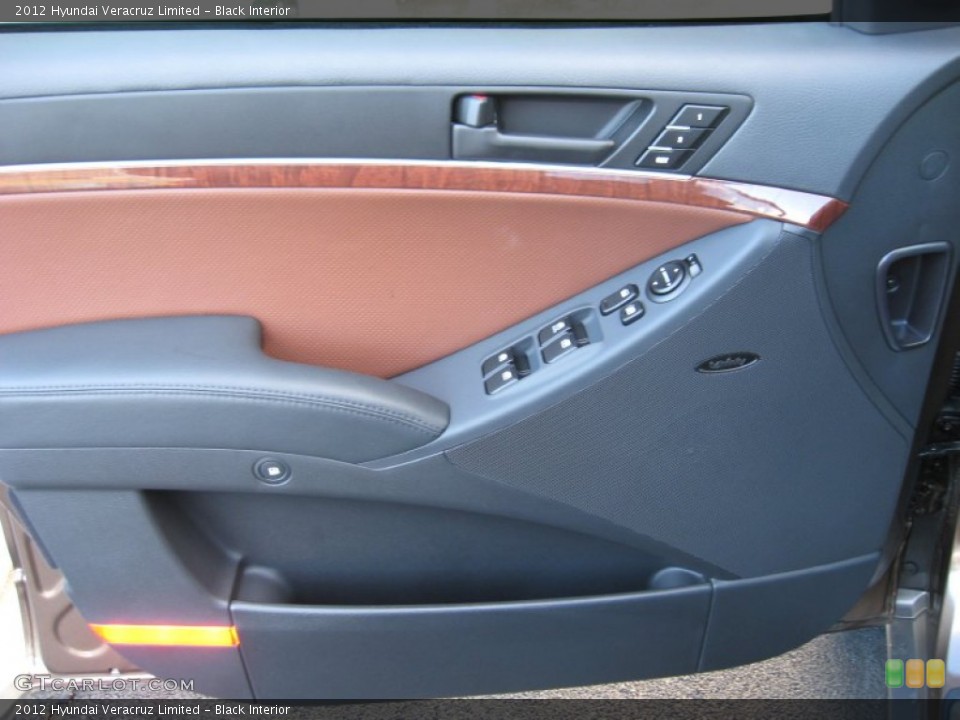Black Interior Door Panel for the 2012 Hyundai Veracruz Limited #59702170