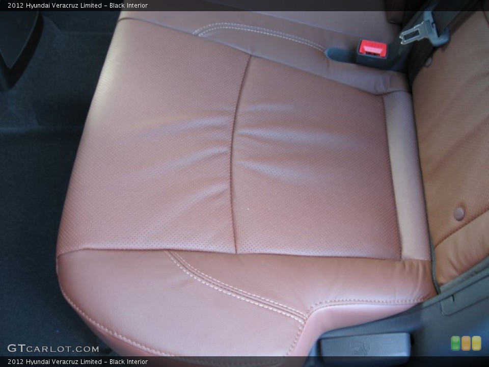 Black Interior Photo for the 2012 Hyundai Veracruz Limited #59702187