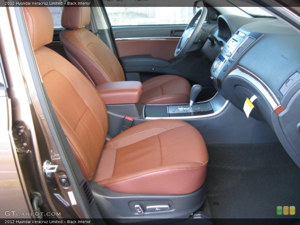 Black Interior Photo for the 2012 Hyundai Veracruz Limited #59702202